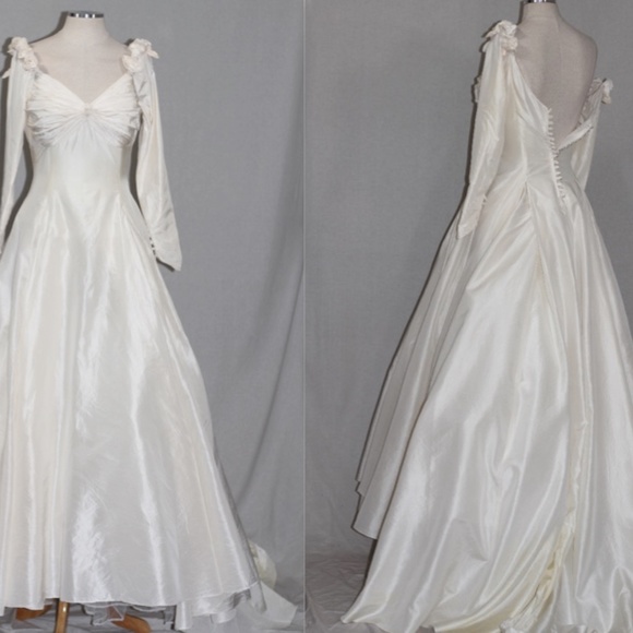 COPY - White Cream Wedding Dress